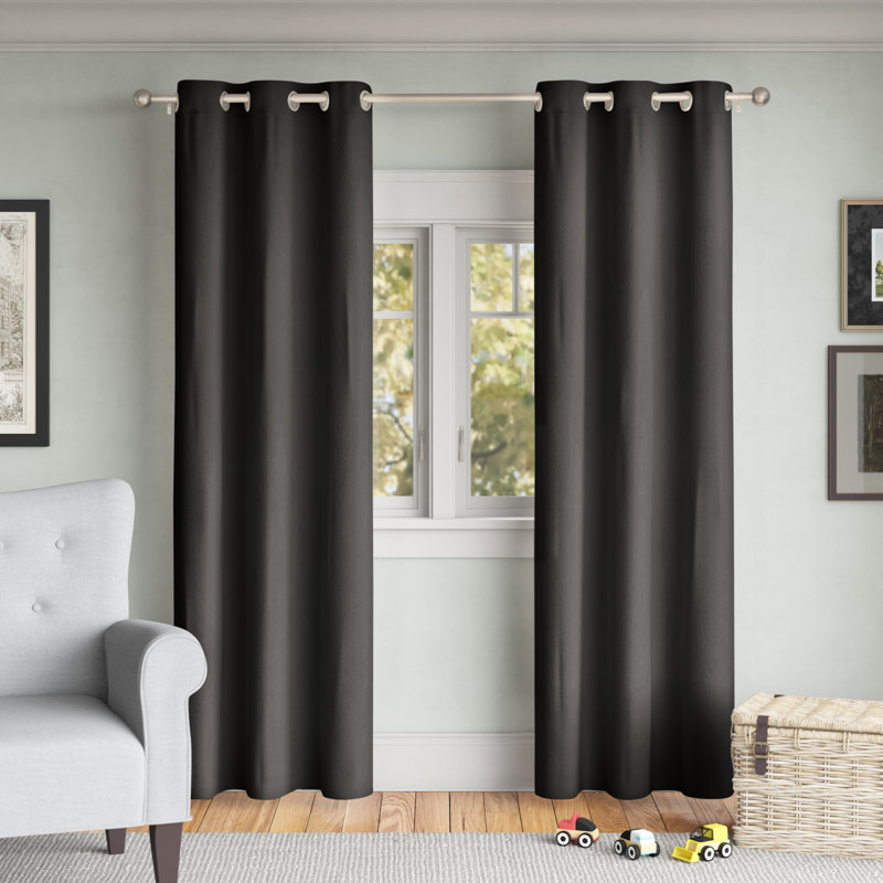 Paire de rideaux obscurcissant avec œillets Isak, l 40 po x L 96 po, Gris