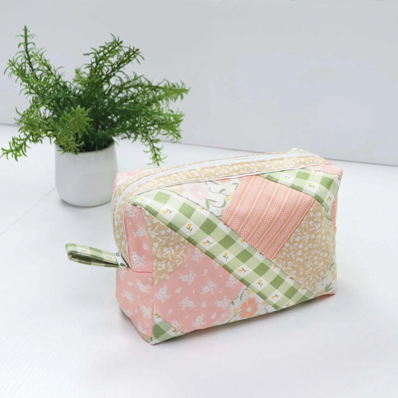 Crafty Clutch Quilt-As-You-Go Kit