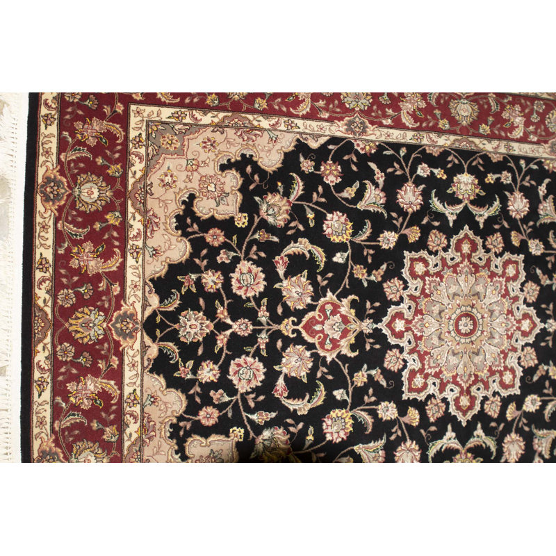 Shah Wool Oriental Area Rug