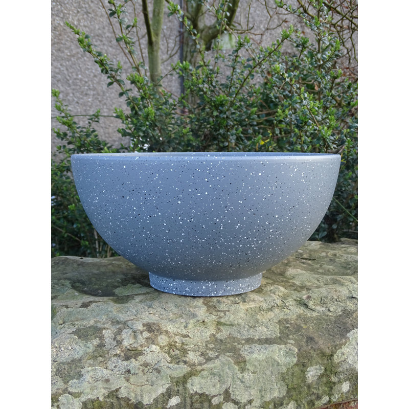 Leonia Pot Planter