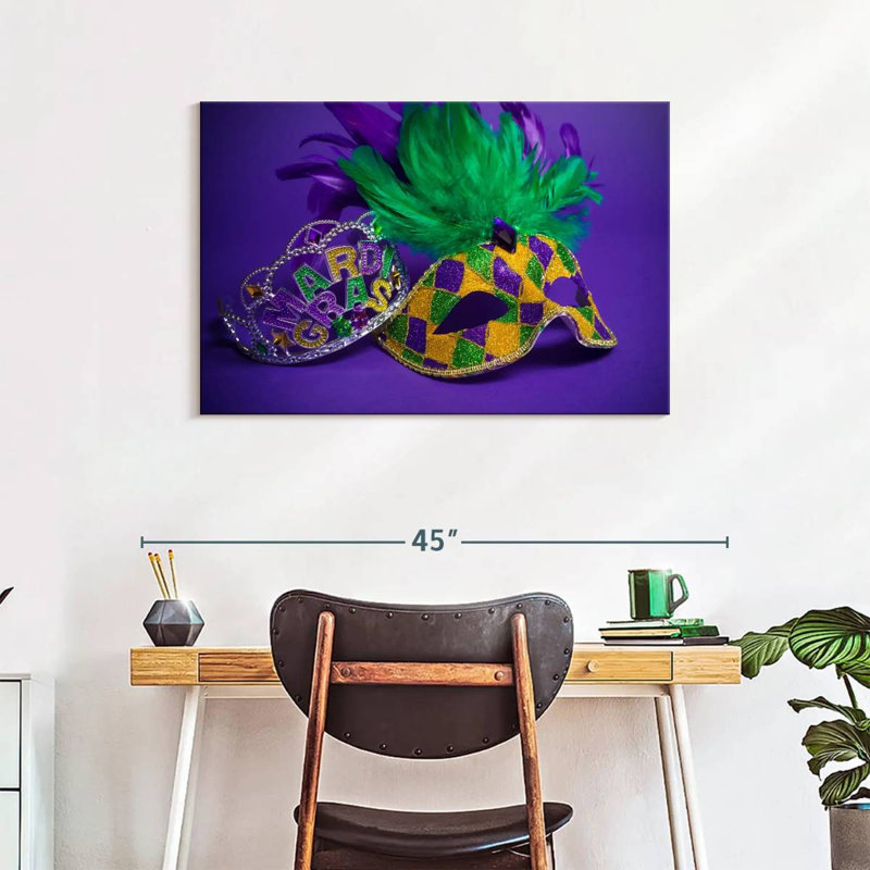 Lelend Mardi Gras Accessories, 24" H x 36" W