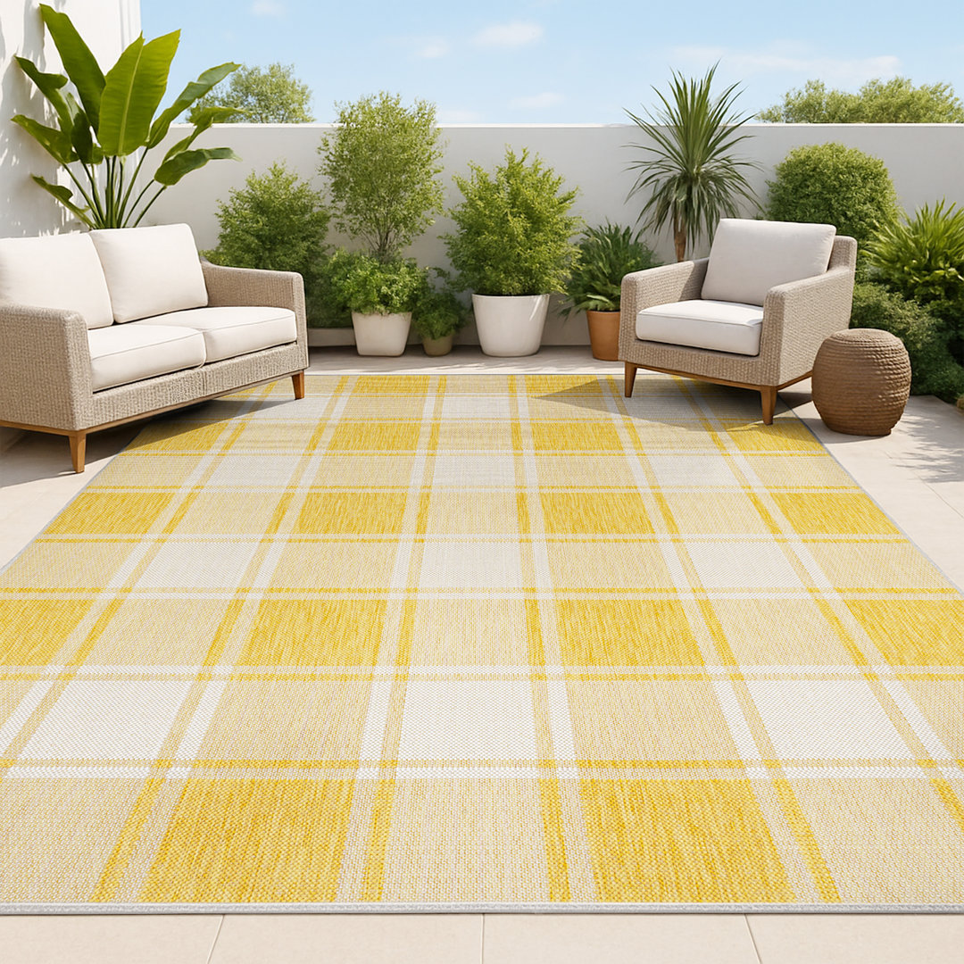 Sabine Traditional Farmhouse Bold Gingham Yellow/Cream Indoor/Outdoor Rug Ebern Designs Rug 