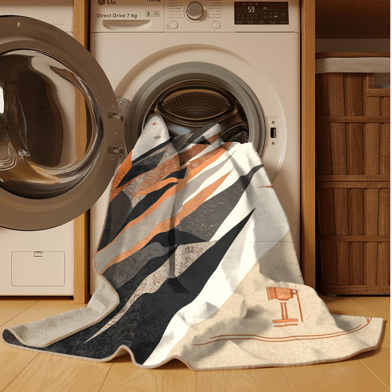 Tapis beige à motif géométrique moderne lavable à la machine Flemington Svarog, 4 x 6