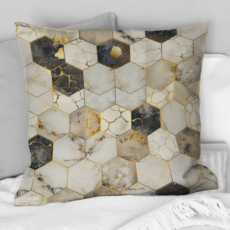 Coussin décoratif ivoire crème glamour hexagonal, H 16 po x l 16 po