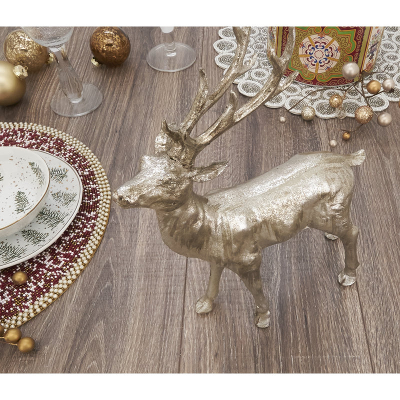 Nouela Collection Christmas Deer Figurines & Collectibles