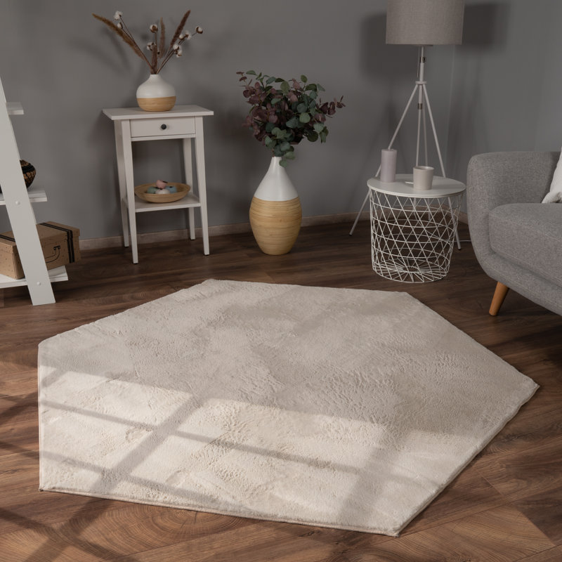 Aalexus Area Rug, Hexagonal 150 x 170cm