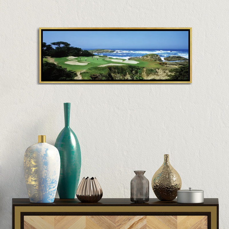 Cypress Point Golf Course, Pebble Beach, CA USA - impression d'art mural encadrée, H 12 po x l 36 po, Doré