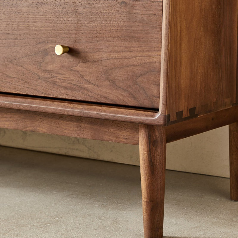 Retro And Simple TV Stand