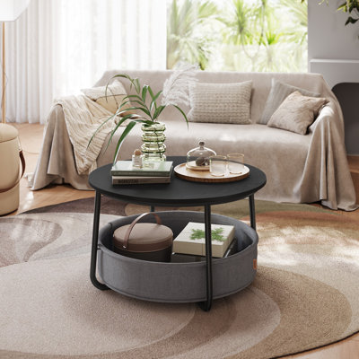 Table ronde avec panier en tissu
