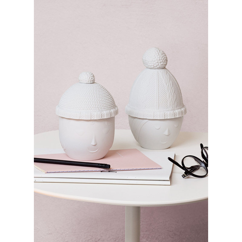 Winter Lee Scented Novelty Candle