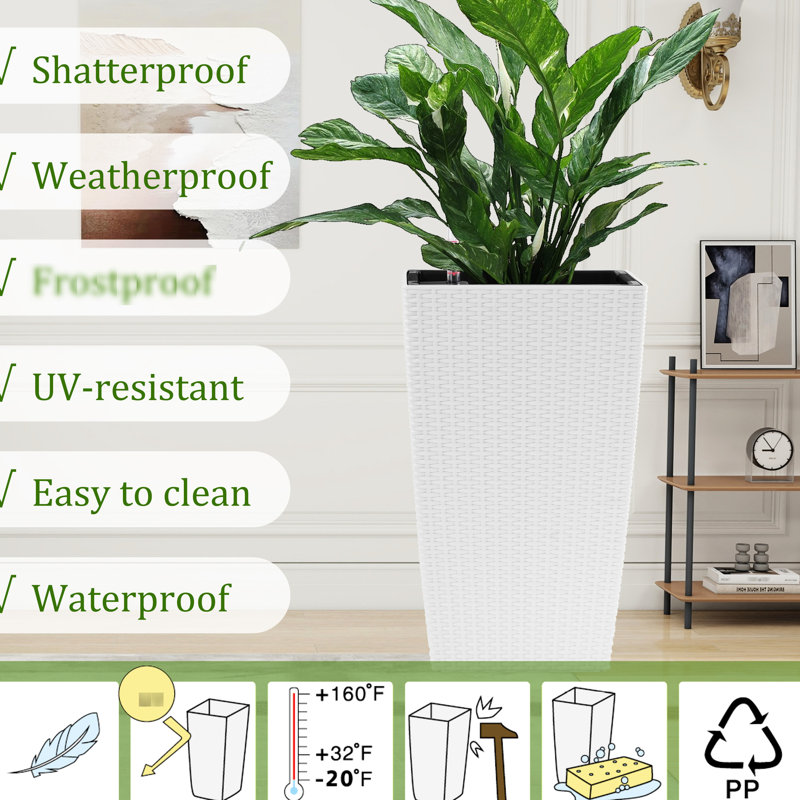 Grande jardinière blanche avec arrosage automatique pour les espaces intérieurs