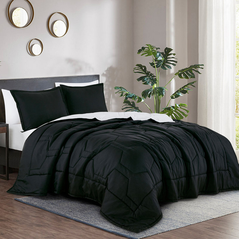 Polyester Geometric Shapes Coverlet, King Coverlet / Bedspread + 2 King Shams, Beige
