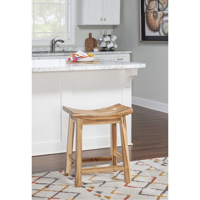 Tabouret Sean, Petit tabouret (hauteur de l'assise 22 po)