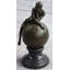 Figurines et sculptures