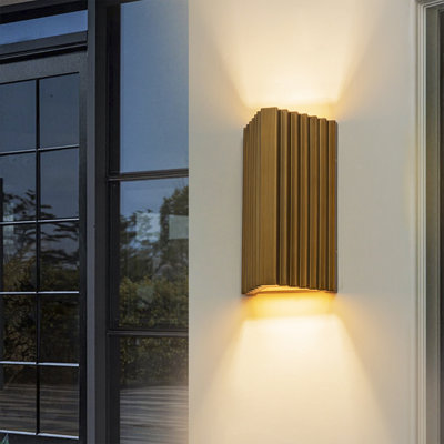 Outdoor LED Wall Light