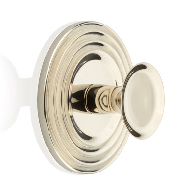Myth Round Knob