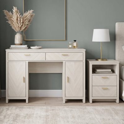 Adalinne Luxe Bedroom Duo