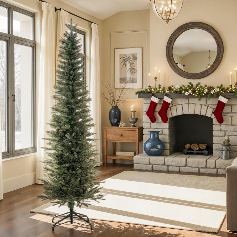 Sapin de Noël artificiel filiforme vert, H 12 pi x l 60 po