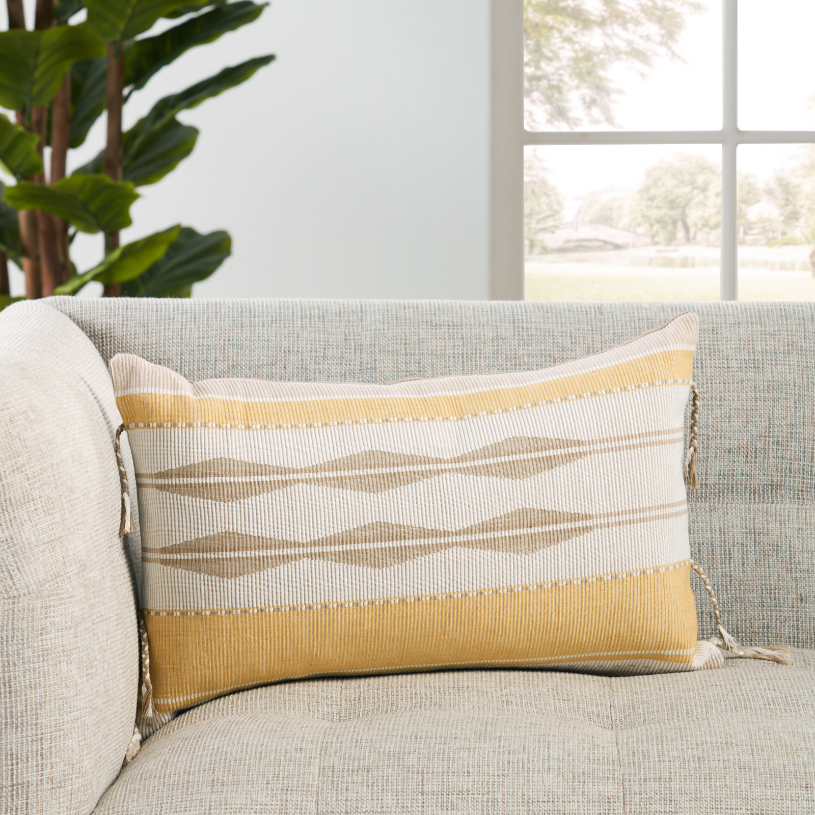 Torres Tassels Cotton Lumbar Throw Pillow, Polyfill