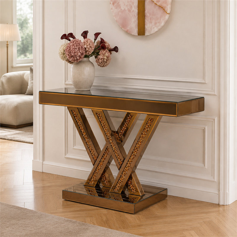 Cette table d'entrée moderne et subtilement luxueuse est dotée d'un miroir en verre brun et d'incrustations en strass. Il peut également être utilisé comme une table de canapé décorative glamour, idéale pour les entrées et les salons.