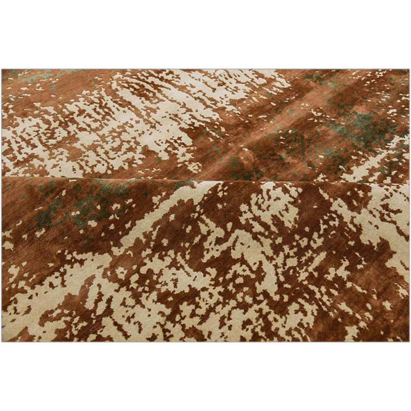 Hand Knotted Area Rug in Ivory