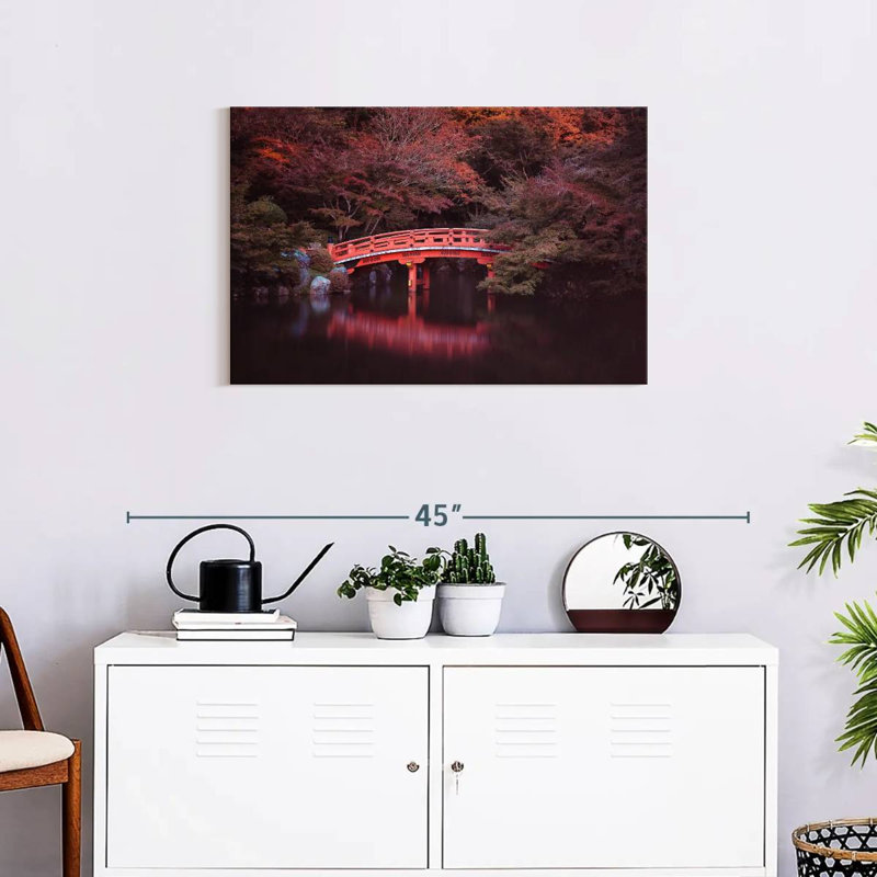 Lilie en automne au pont de Kyoto, H 20 po x l 30 po