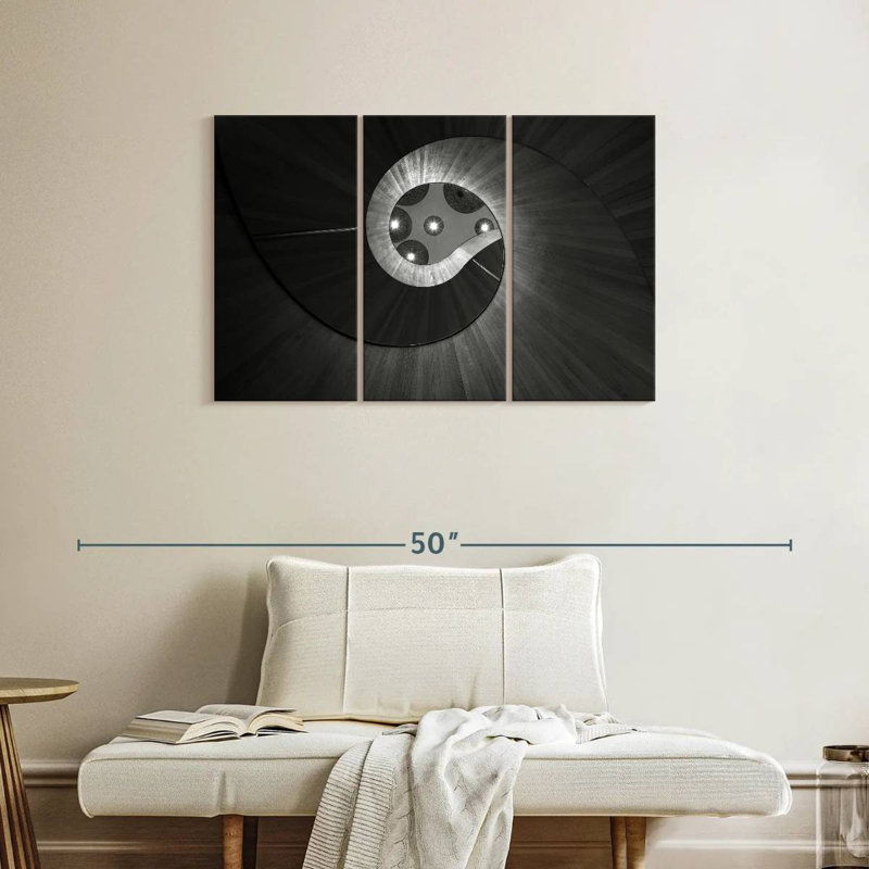 Lilie Infinity Stairs, 24" H x 38" W