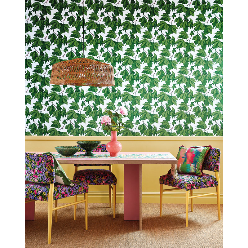 Dappled Leaf 10.05m x 52cm Matte Wallpaper Roll, Green