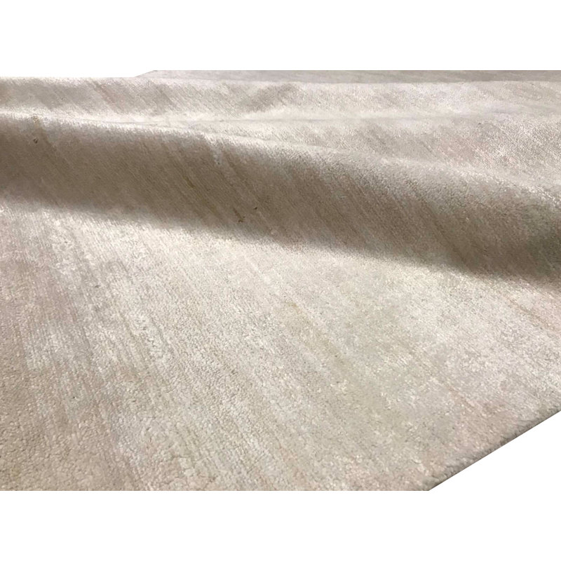 Tapis beige noué à la main de haute qualité