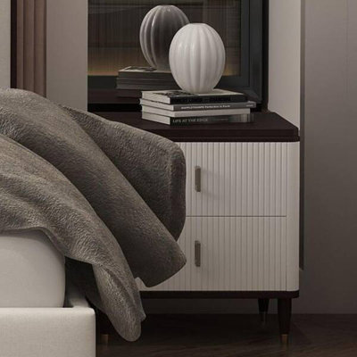 Murton 32'' W Nightstand