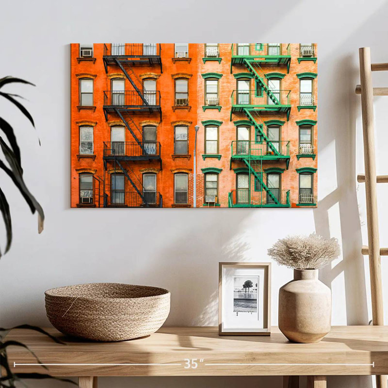 Lilie NYC Fire Escapes, H 16 po x l 24 po