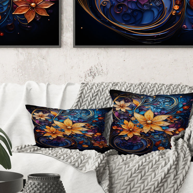 Coussin Spiral Kaleidoscope II - Abstract Spirals