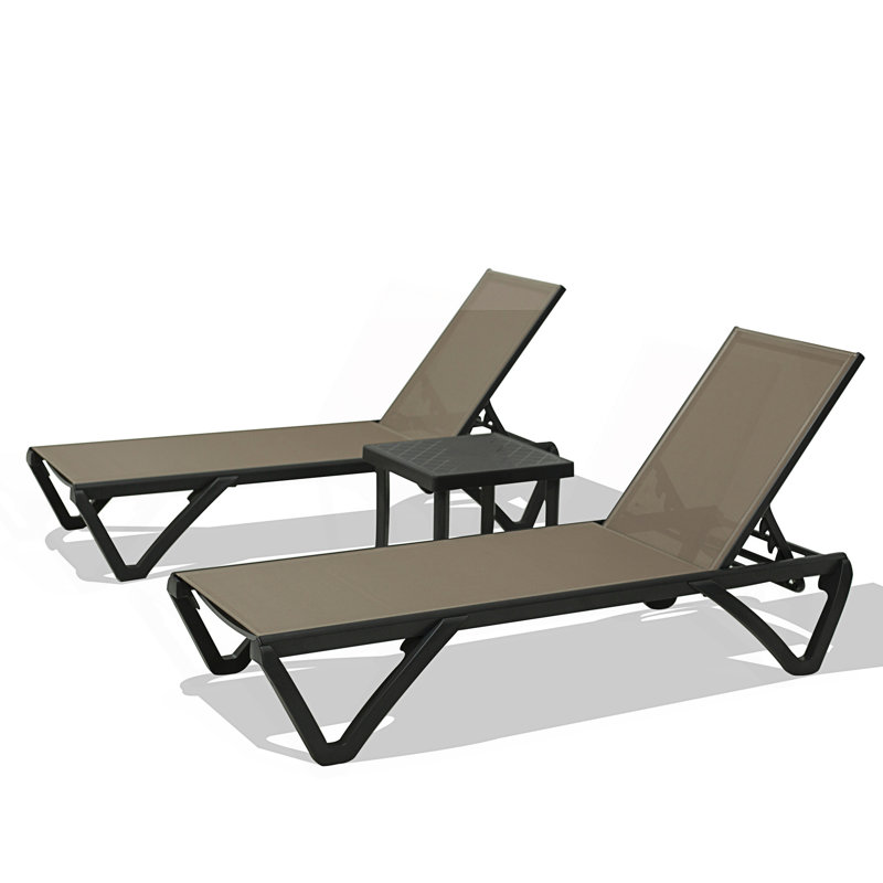 Ensemble de 2 chaises longues de piscine avec table d'appoint, chaise longue d'extérieur réglable avec roulettes, Kaki