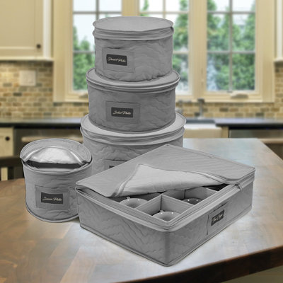 Sorbus 5 Piece Quilted Dish Storage Set with Protectors