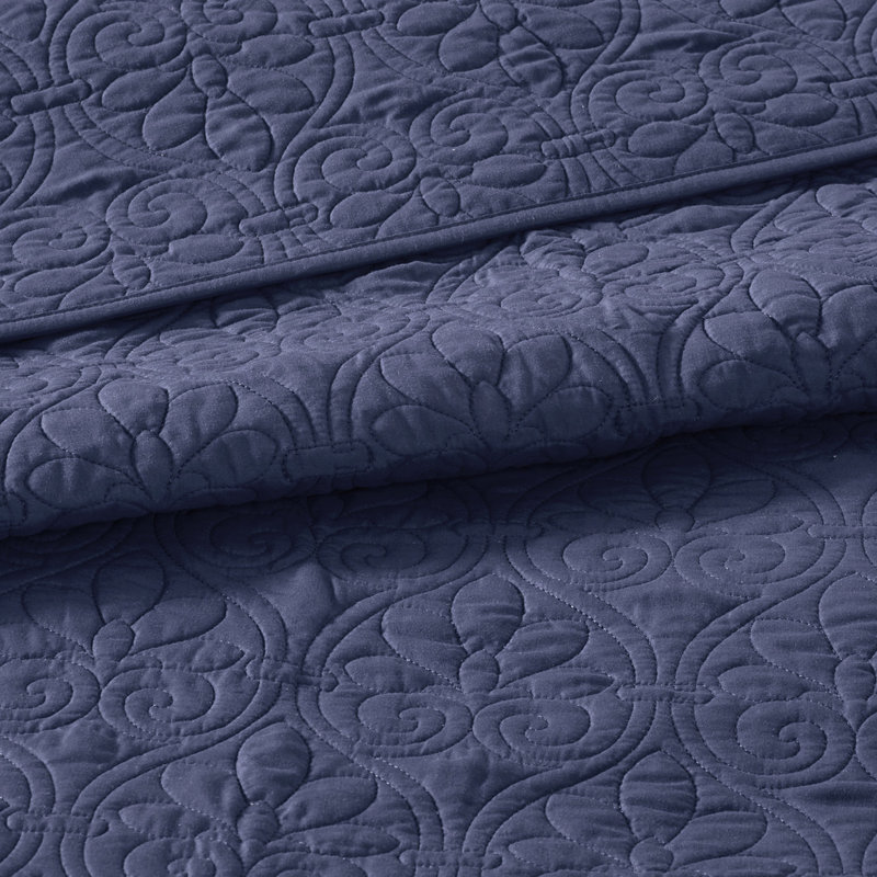 Couvre-lit réversible bleu marine simple matelassé et coton prélavé pour un sommeil de rêve