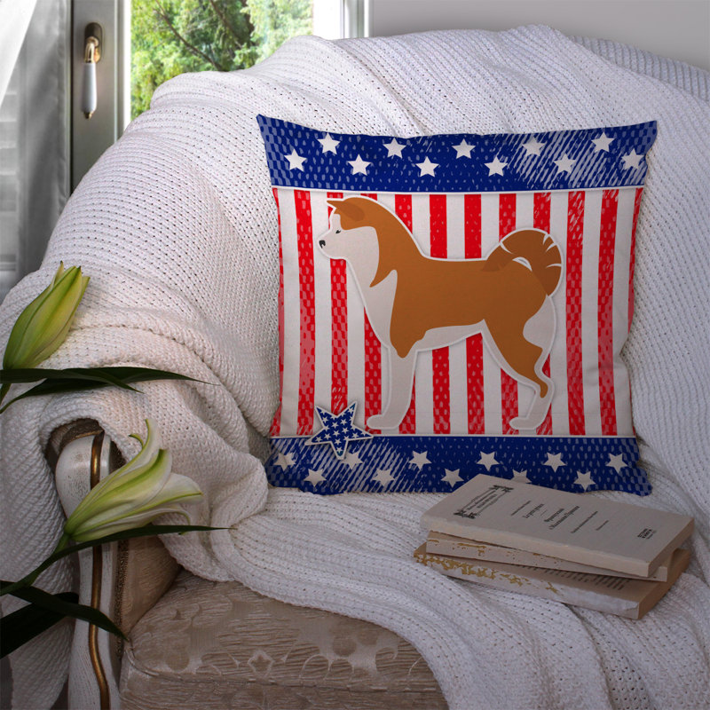 Coussin intérieur/extérieur bleu/rouge uni à motif patriotique, H 14 po x l 14 po x P 3 po
