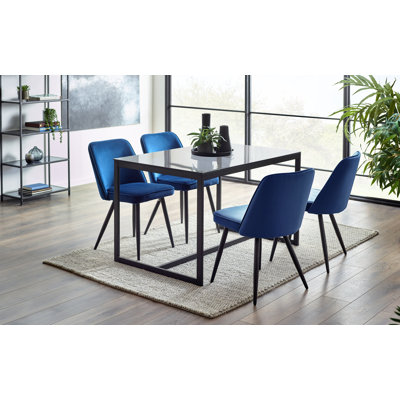 Iisakki 4 - Person Dining Set