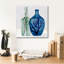  «Laura Gibson _sea Glass Vase 1» par Annie Warren, art mural sur toile, 18 po x 18 po