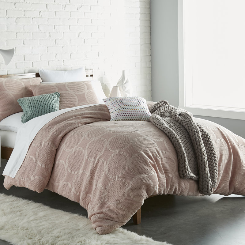 Your Lifestyle by Donna Sharp Leon Blush 3PC Cotton King Comforter Set, King Comforter + 2 Shams, Blush