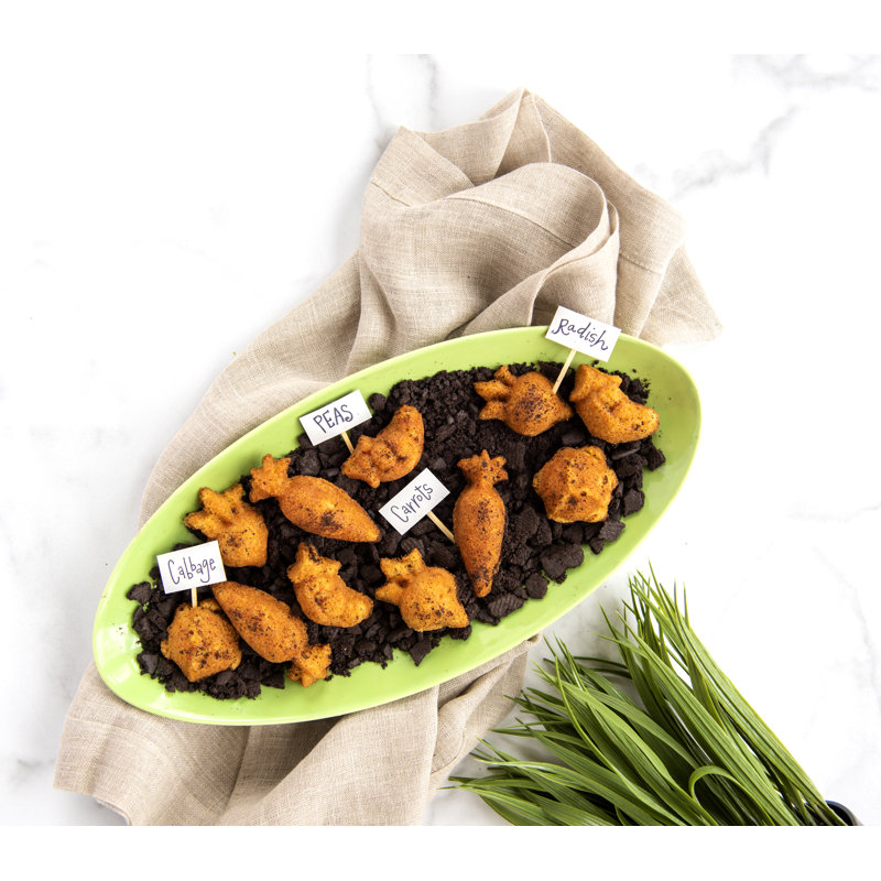Nordic Ware Garden Patch Pan