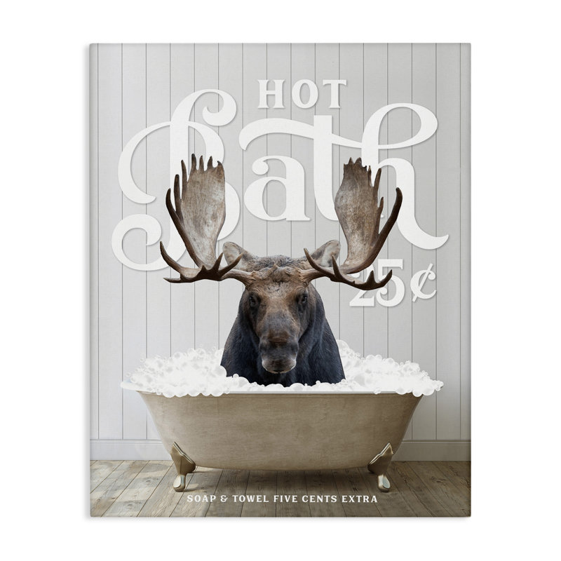 «Trinx Vintage Bathroom Moose», art giclée encadré par lettré et doublé, H 30 po x l 24 po x P 1,5 po