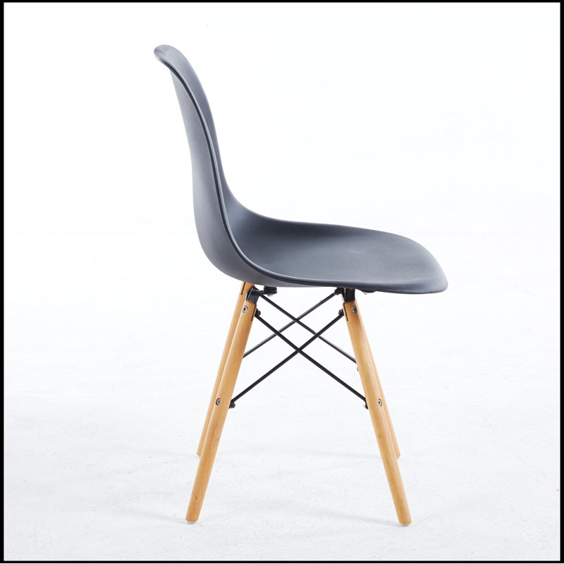Fauteuil en plastique 69B9146E825A4A4DA313B73F8399607D