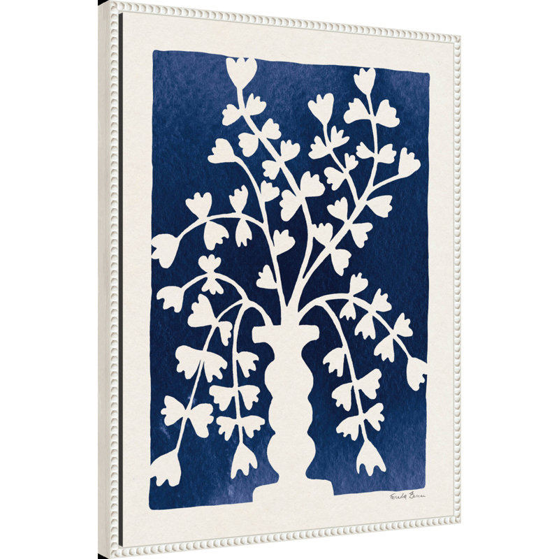 «Blooming Floral on Blue II», reproduction d'art sur toile encadrée, H 30 po x l 23 po