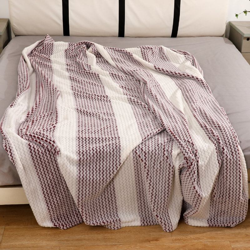 Jacquard Wave Throw Soft Warm Blanket 300 GSM Polyester Bed Sofa Large 200x240cm, Red