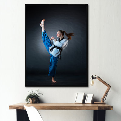 " Karate Kick Black Belt "