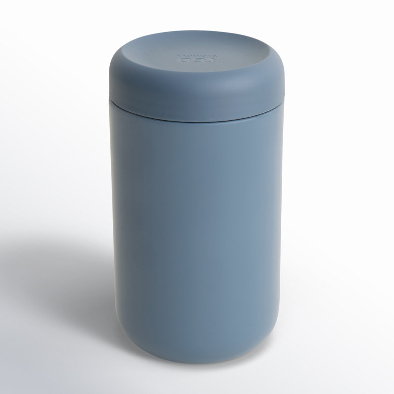 Leo 25.28oz. Food Storage Container