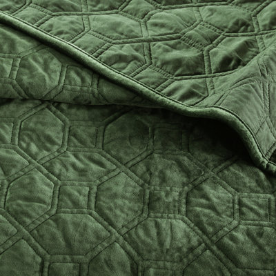 Velvet 3 Piece Quilt For King - Geometric Quilting A Warm And Comfortable Bedroom Experience, 1 Quilt, 2 Shams, Cotton Filled In Bed Pattern Cozy Inviting Bedroom, Shams With Fill