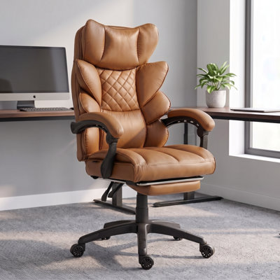 Grand et grand fauteuil de bureau avec accoudoirs à attaches, fauteuil de jeu en cuir synthétique à haut dossier avec coussin à ressorts ensachés, fauteuil de bureau de direction avec support lombaire et repose-pieds