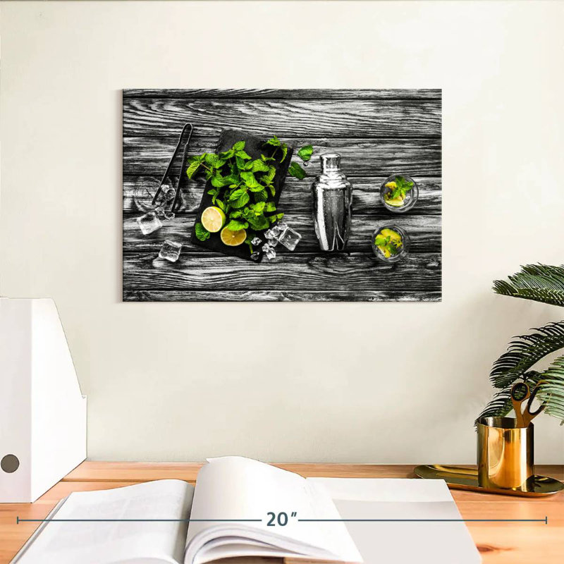 Yarlin Pop Mint Cocktail, 8" H x 12" W