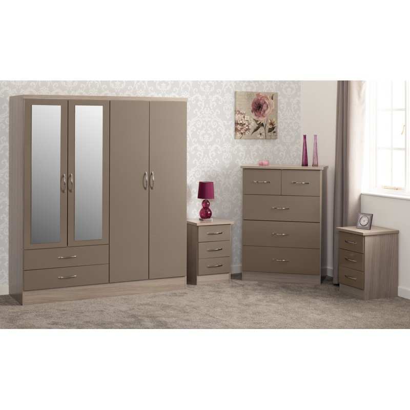 Cascio 4 Piece Bedroom Set, Coffee